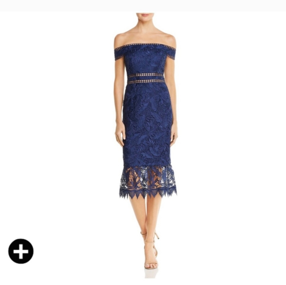 $245 Aidan Mattox On Shouder/Off Shoulder Lace Dress in Deep Blue